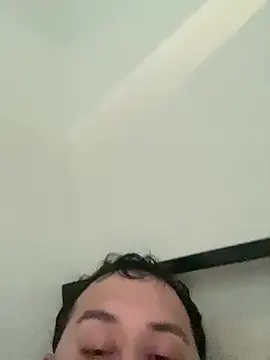 Snapshot of RodeMud chatting on 02/08/26, 11:52 RodeMud online show from 02/08/26, 11:52