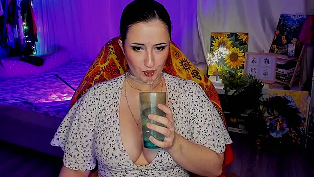 Snapshot of annallurings chatting on 02/11/26, 01:32 annallurings online show from 02/11/26, 01:32