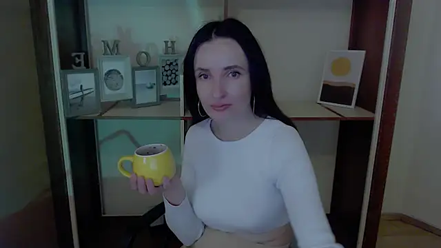 LaimaV  online show from 09/28/25, 08:31