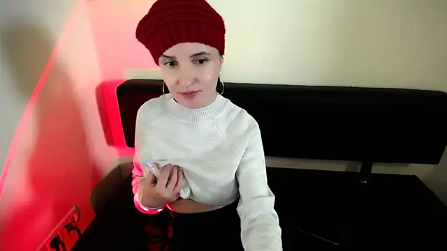 LaimaV  online show from 01/05/26, 05:27