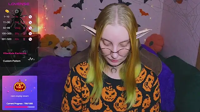 Fluffy muffin  online show from 10/26/25, 03:07