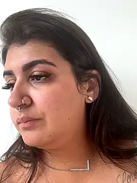 Snapshot of isa_ofc2024 chatting on 12/04/25, 10:46 isa ofc2024 online show from 12/04/25, 10:46