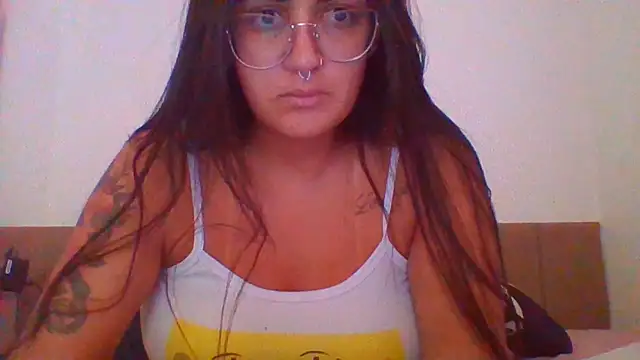 Snapshot of isa_ofc2024 chatting on 03/18/26, 01:03 isa ofc2024 online show from 03/18/26, 01:03