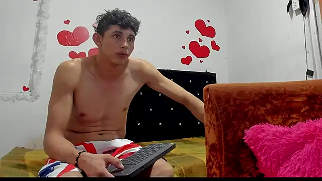 chloe evanx  online show from 03/01/25, 10:10