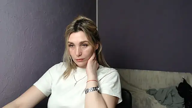  sexy lady online show from 02/19/25, 08:31