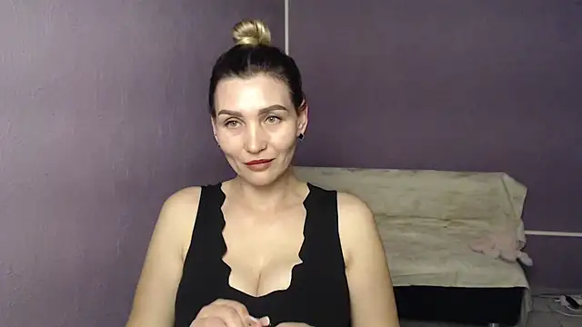  sexy lady online show from 10/14/25, 01:34