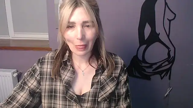Snapshot of _sexy_lady chatting on 03/17/26, 02:20 sexy lady online show from 03/17/26, 02:20