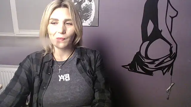 Snapshot of _sexy_lady chatting on 03/24/26, 05:18 sexy lady online show from 03/24/26, 05:18
