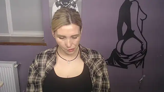 Snapshot of _sexy_lady chatting on 03/27/26, 01:44 sexy lady online show from 03/27/26, 01:44