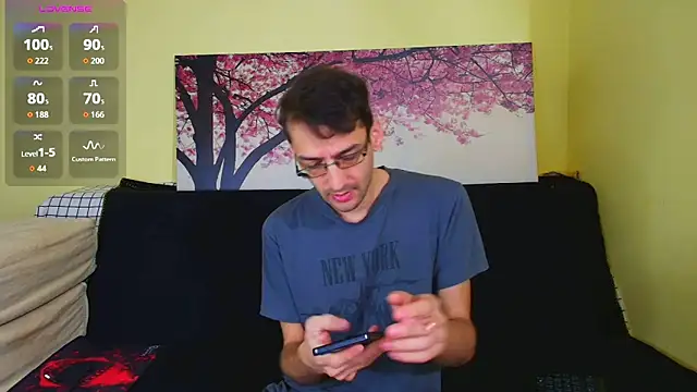 HungEddy online show from 10/25/25, 03:03