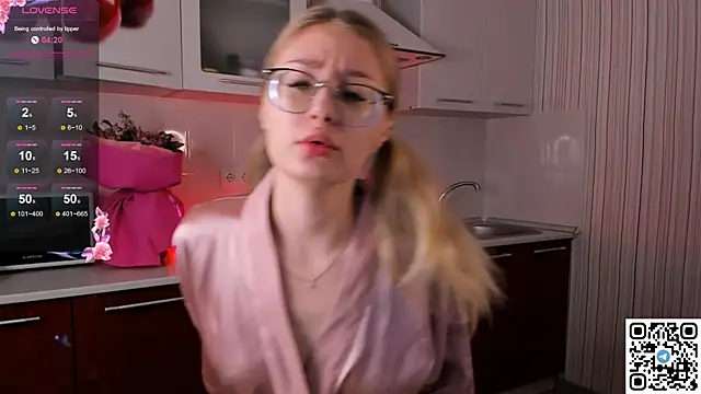 LivyyBossom online show from 02/01/25, 06:08