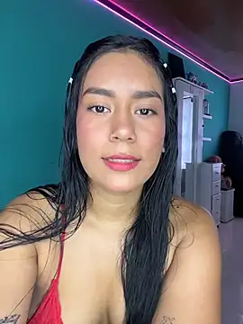 Snapshot of ALANAH_KITTY chatting on 03/06/26, 07:21 ALANAH KITTY online show from 03/06/26, 07:21