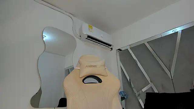 Sofia-candyht online show from 01/24/25, 08:54