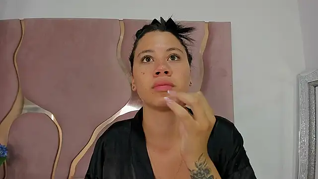 Snapshot of Sofia-candyht chatting on 03/07/26, 04:15 Sofia-candyht online show from 03/07/26, 04:15