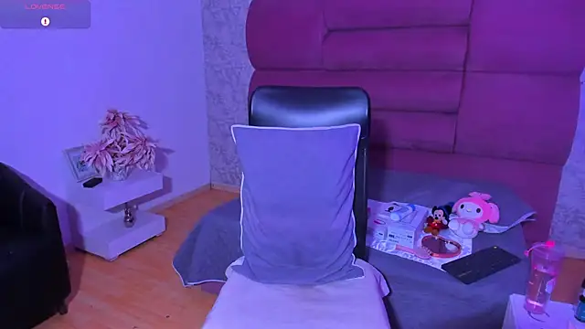 melodybonss  online show from 01/18/25, 04:26