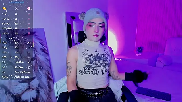 melodybonss  online show from 10/21/25, 04:46