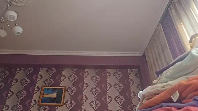 AlejandraDelaney online show from 11/21/25, 12:26