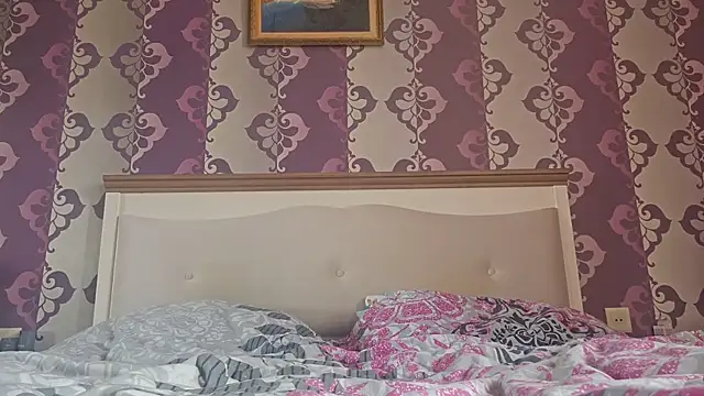 Snapshot of AlejandraDelaney chatting on 03/11/26, 11:27 AlejandraDelaney online show from 03/11/26, 11:27