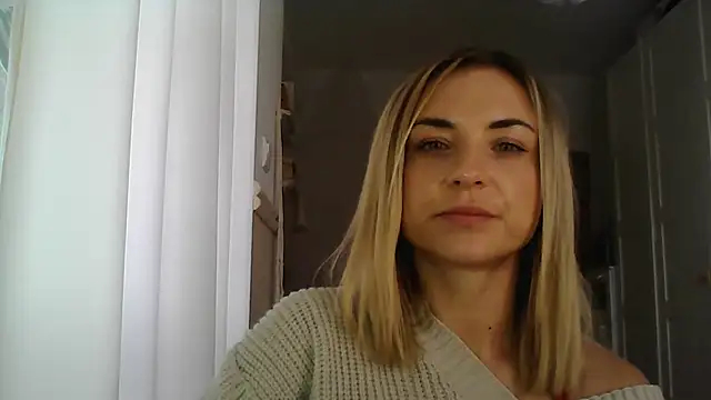 Snapshot of ashley_xlove chatting on 01/15/25, 10:49 ashley xlove online show from 01/15/25, 10:49