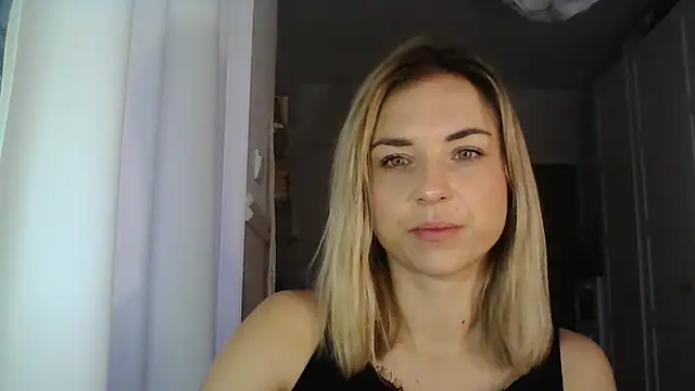 Snapshot of ashley_xlove chatting on 01/16/25, 07:38 ashley xlove online show from 01/16/25, 07:38