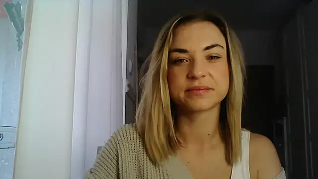 Snapshot of ashley_xlove chatting on 02/13/25, 07:35 ashley xlove online show from 02/13/25, 07:35