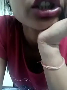 Snapshot of Rajni-Mehra chatting on 02/10/25, 09:47 Rajni-Mehra online show from 02/10/25, 09:47