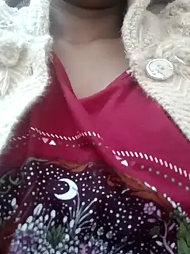 Snapshot of Rajni-Mehra chatting on 02/12/25, 04:12 Rajni-Mehra online show from 02/12/25, 04:12