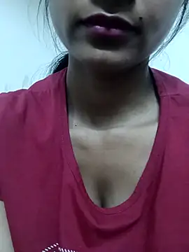 Snapshot of Rajni-Mehra chatting on 02/18/25, 06:04 Rajni-Mehra online show from 02/18/25, 06:04
