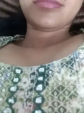 Snapshot of Rajni-Mehra chatting on 02/20/25, 11:53 Rajni-Mehra online show from 02/20/25, 11:53