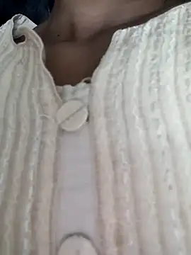 Snapshot of Rajni-Mehra chatting on 03/07/25, 09:07 Rajni-Mehra online show from 03/07/25, 09:07