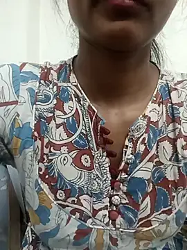 Snapshot of Rajni-Mehra chatting on 03/11/25, 08:41 Rajni-Mehra online show from 03/11/25, 08:41