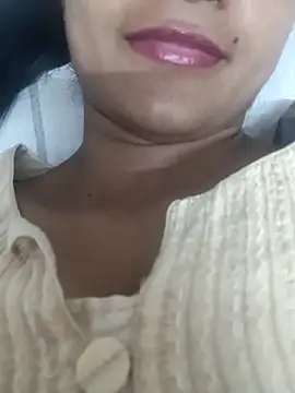 Snapshot of Rajni-Mehra chatting on 03/23/25, 08:59 Rajni-Mehra online show from 03/23/25, 08:59