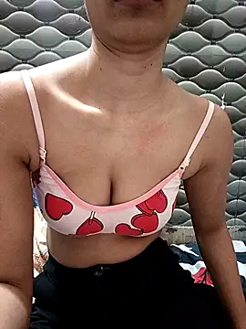 Rajni-Mehra online show from 02/06/26, 05:34