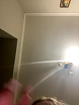 Snapshot of BrigitDani_ chatting on 11/16/25, 07:52 BrigitDani online show from 11/16/25, 07:52