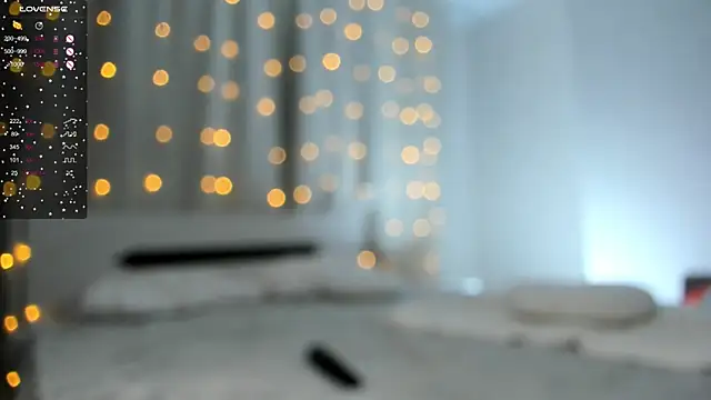 OttilieBurruss online show from 02/09/25, 02:18