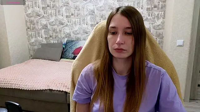 Snapshot of beril_kiss- chatting on 10/11/25, 06:28 beril kiss- online show from 10/11/25, 06:28