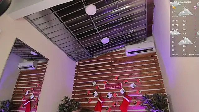 Sapphire Venuss online show from 12/24/24, 01:38