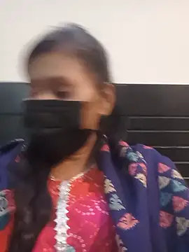 SHALU-KUMARI online show from 12/03/24, 09:01