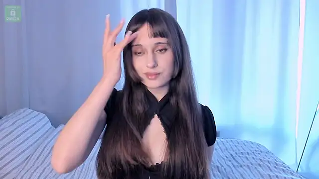erika hoiree online show from 06/21/26, 10:07