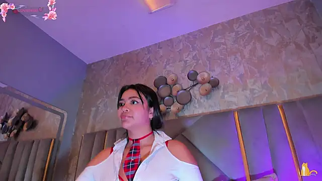 Snapshot of KimDevinne chatting on 03/07/26, 02:52 KimDevinne online show from 03/07/26, 02:52