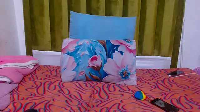 BigbootyNickyx online show from 06/21/26, 05:54