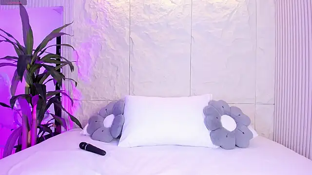 AnahinClar online show from 04/04/26, 12:13