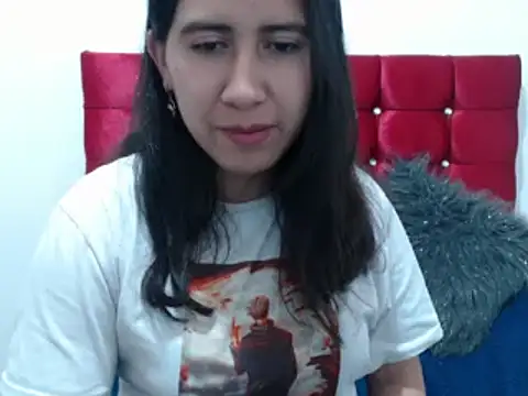 Snapshot of PAU_GOOMEZ_0809 chatting on 12/15/24, 03:02 PAU GOOMEZ 0809 online show from 12/15/24, 03:02