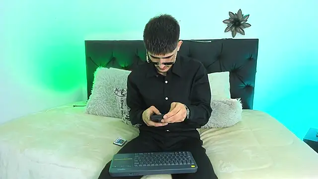 PhilipRich online show from 03/20/25, 04:42