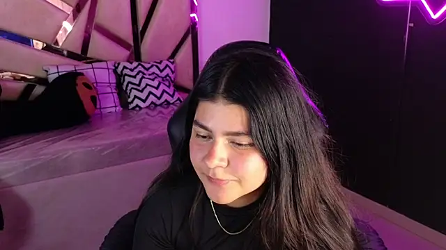 emmalee 01a online show from 02/11/25, 08:42