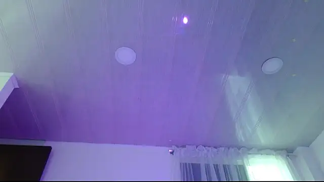 Snapshot of Aurora_blossom__ chatting on 02/27/25, 03:37 Aurora blossom   online show from 02/27/25, 03:37