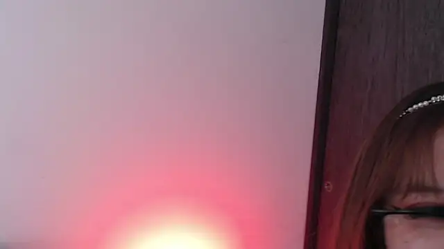 Snapshot of Aurora_blossom__ chatting on 10/16/25, 08:10 Aurora blossom   online show from 10/16/25, 08:10