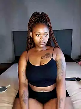 Snapshot of ThickPearlx23 chatting on 03/16/26, 06:39 ThickPearlx23 online show from 03/16/26, 06:39