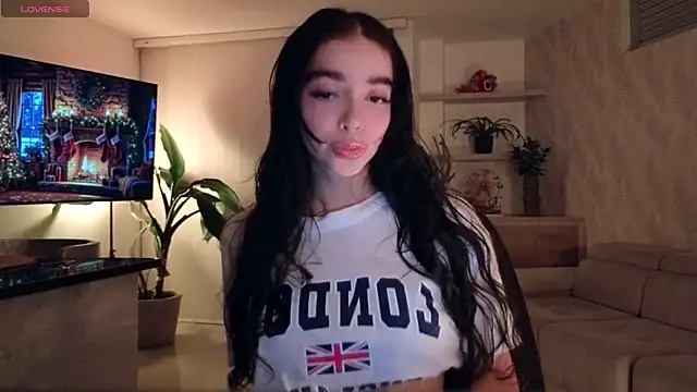 Siny Moore online show from 11/29/25, 01:30