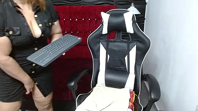 PervertedMature online show from 01/22/25, 06:42